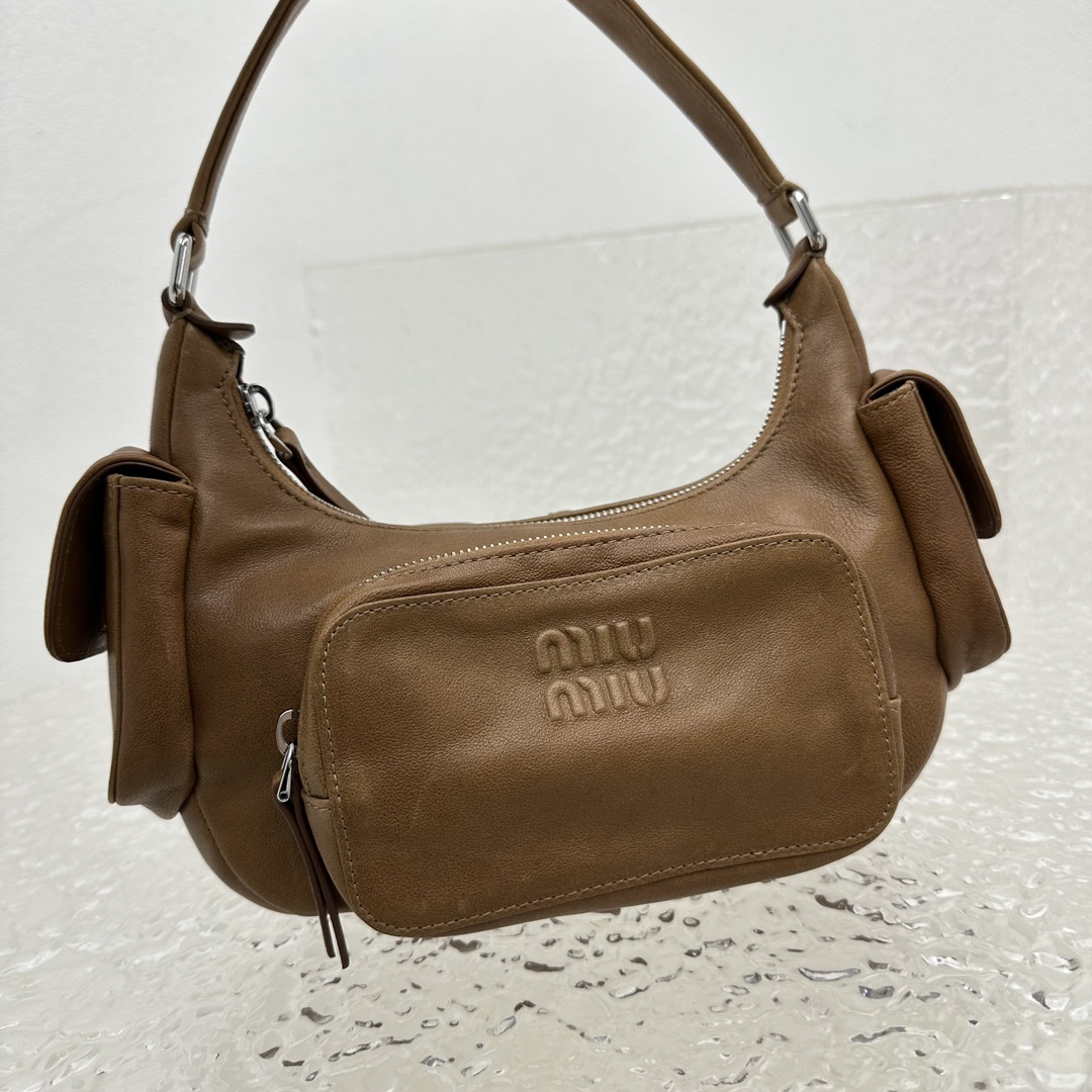 M*um*u vintage bag-21*6*12cm