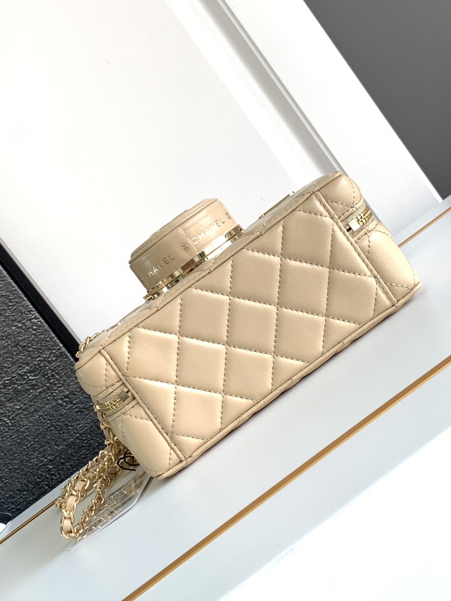 Ch@nel Vintage Camera Bag-18CM