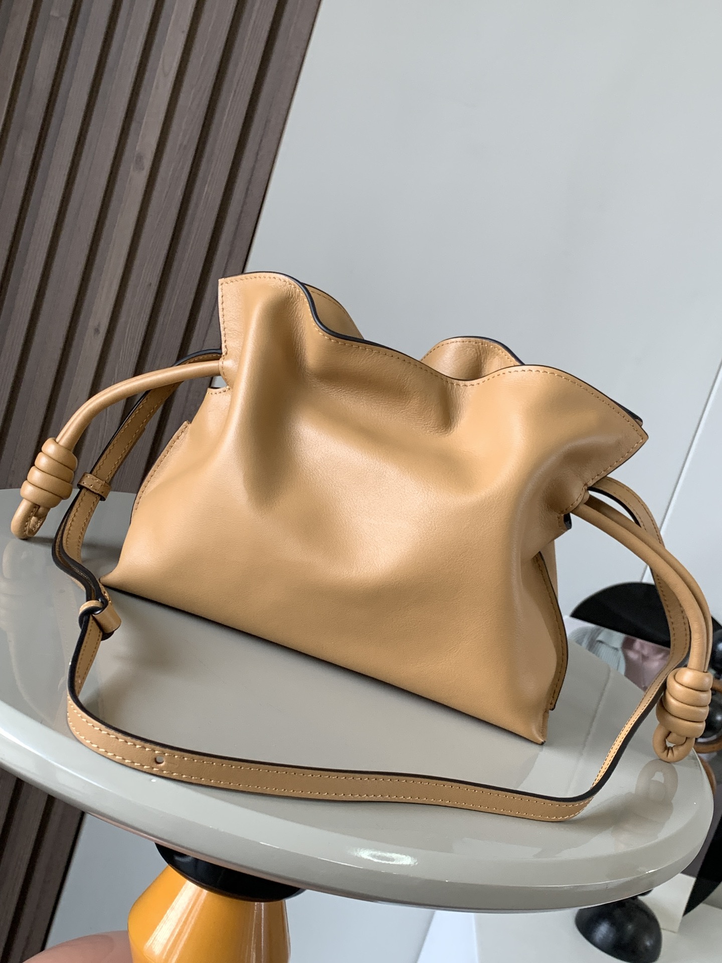 L0ew* flamenco-22.5*18*9cm