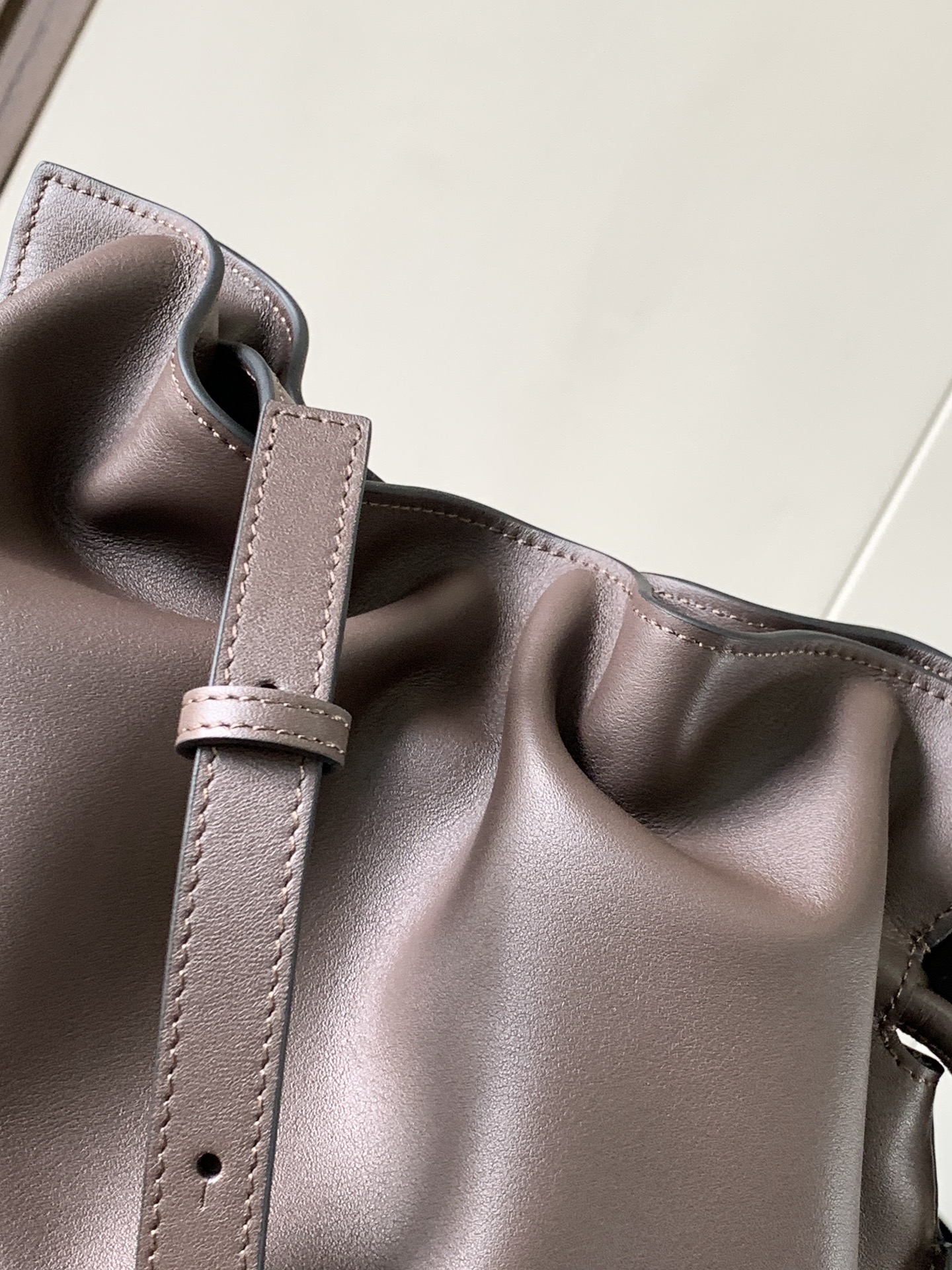 L0ew* flamenco-30*24.5*10.5cm