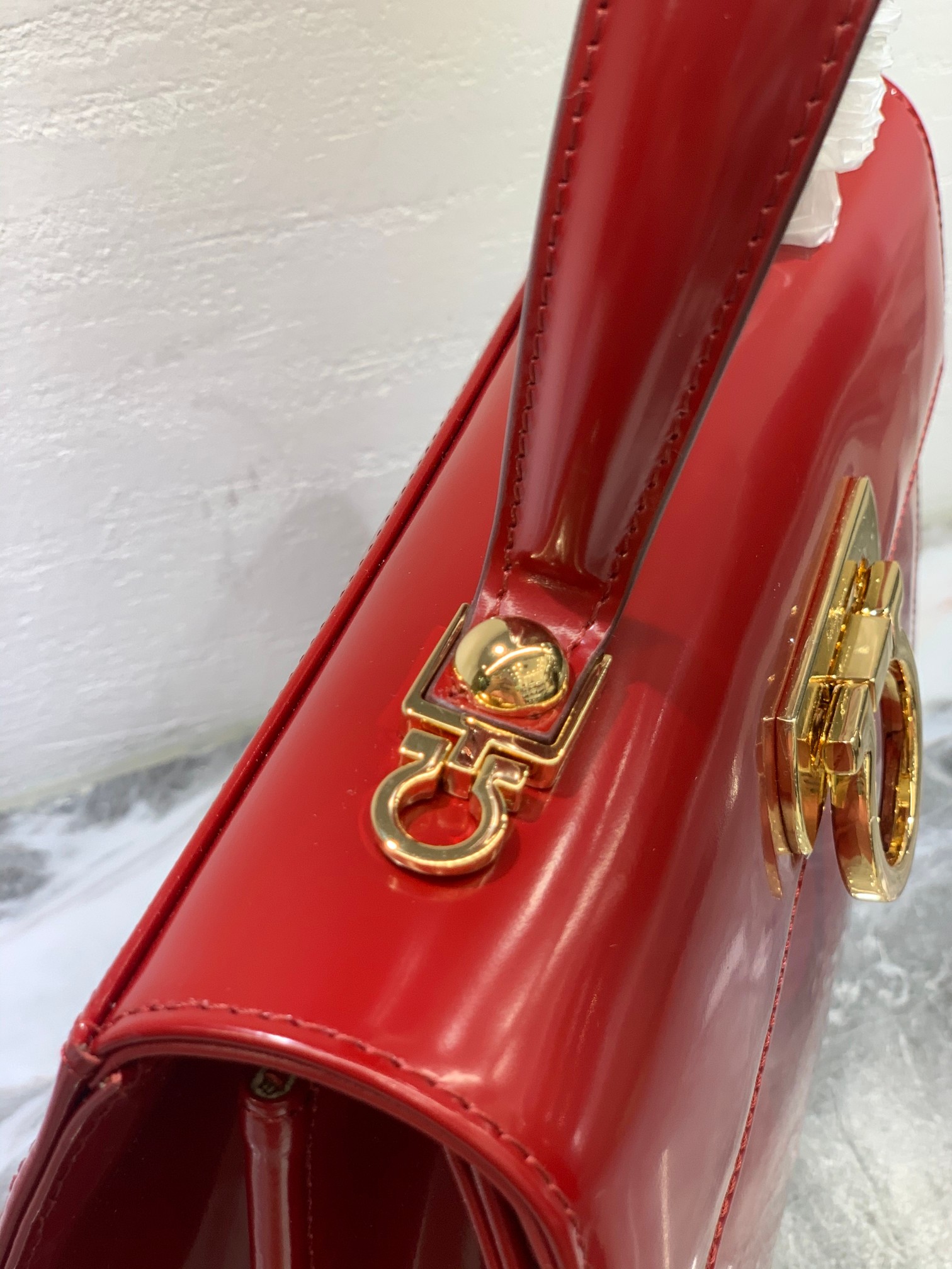 Ferragamo Tote-27×20×10CM