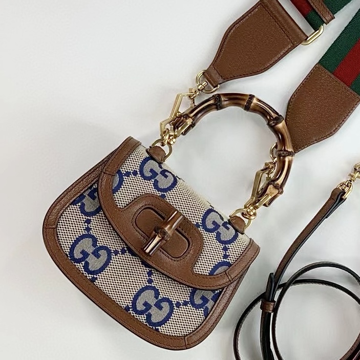 G*u*i bamboo bag-17*12*7.5cm