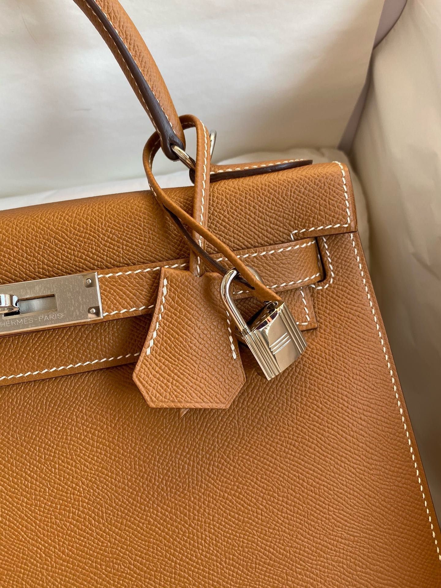 H**mes kelly-epsom-28cm