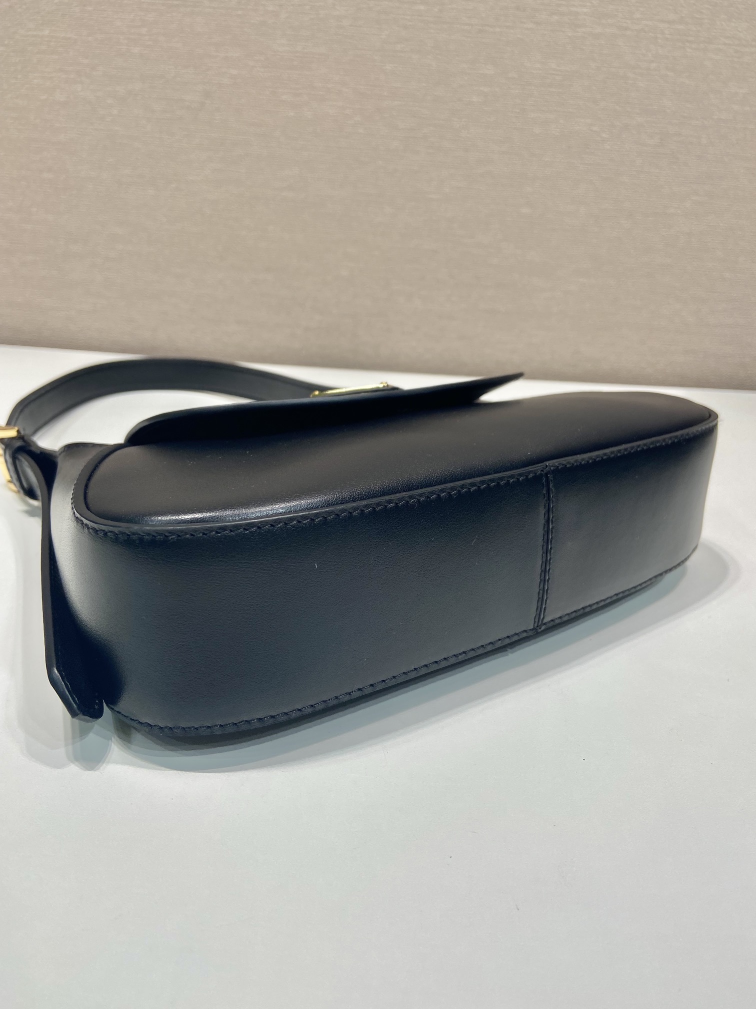 Pra*a crossbody bag 1bd358-24*15*5cm