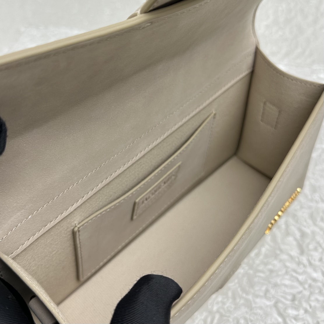 Ja*qvemvs large bamnino bag-24x13x7cm