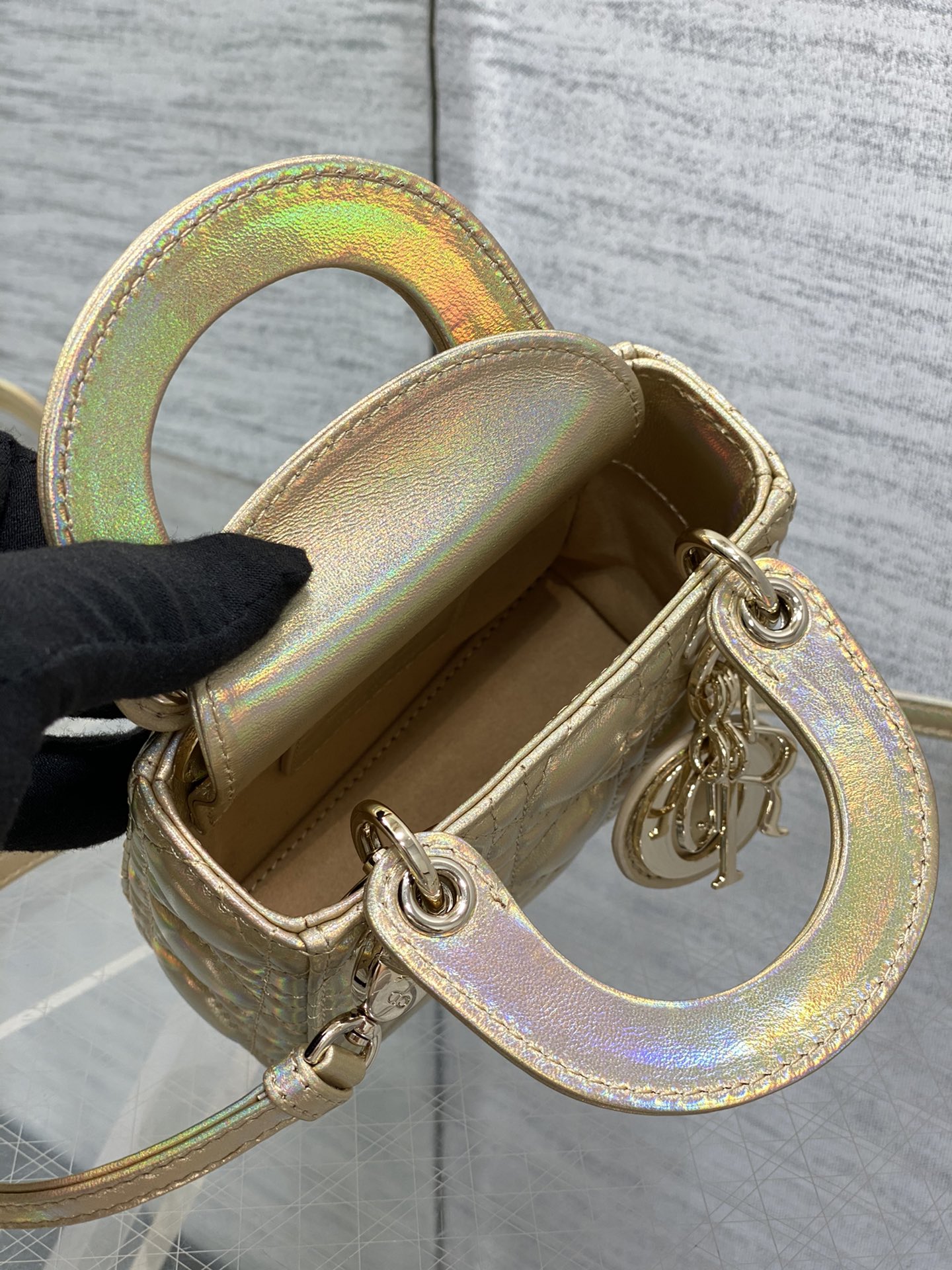 lady D*or micro-12*10*5cm