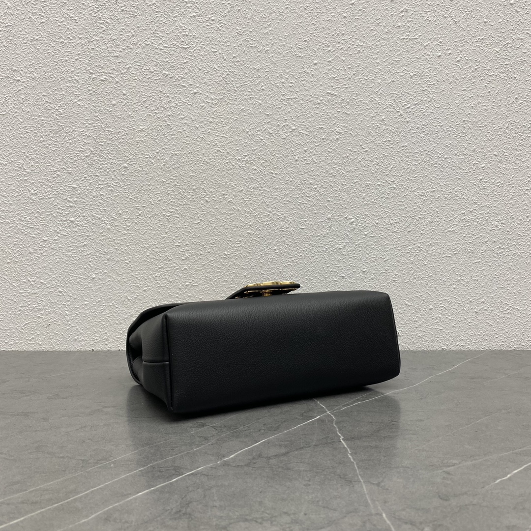 Ce**e ce teen victoire bag-25x15x8cm