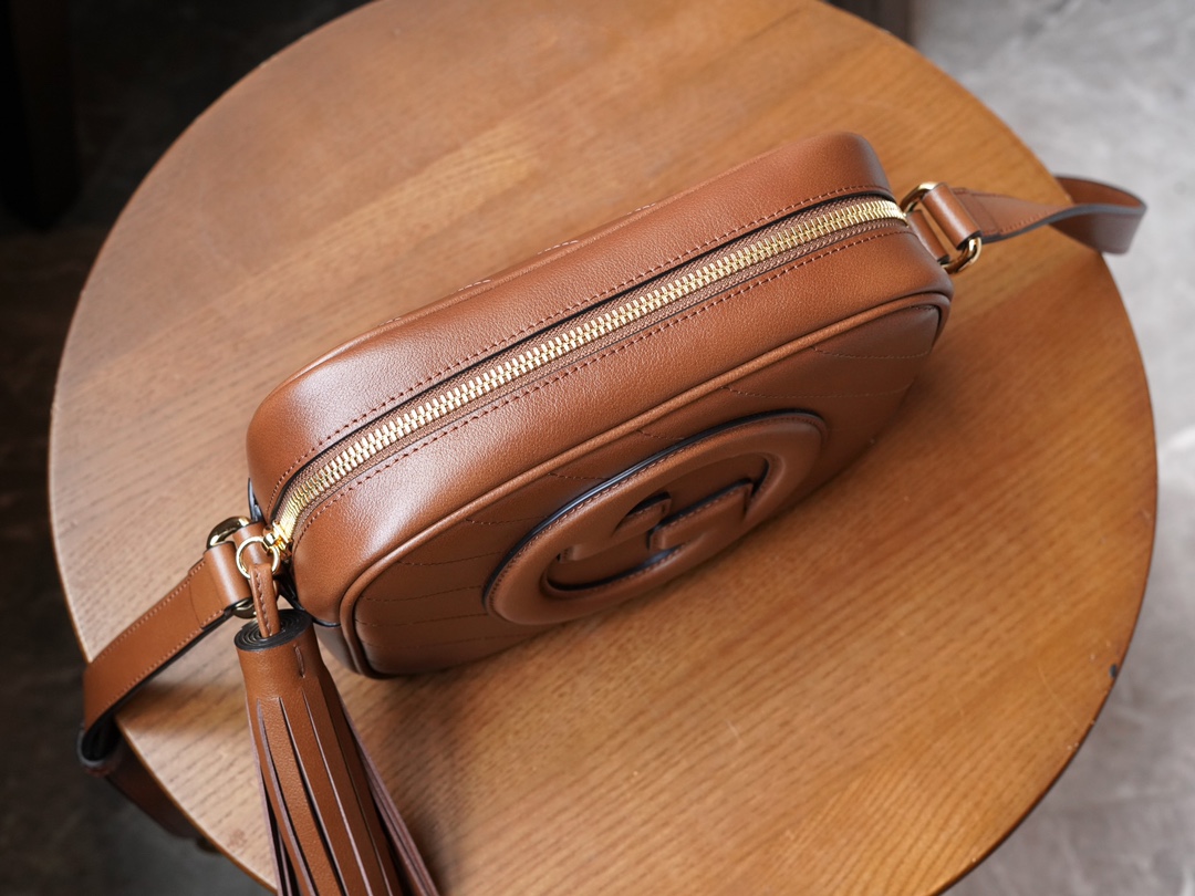 G*u*i blondie shoulder bag-21*15.5*5cm