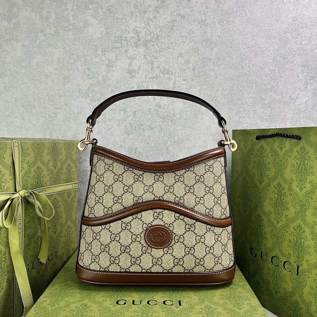 g*u*i retro gg S*p*e bucket-24.5*20*8cm