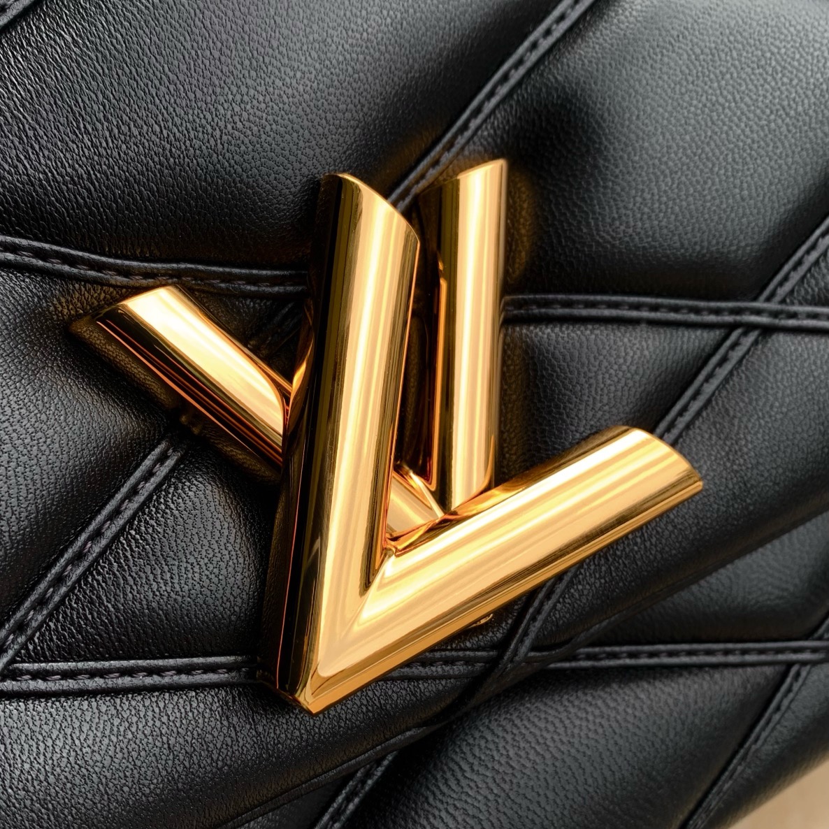 l0*is V*t0n go-14 bag-m23689-31*19.5*11cm