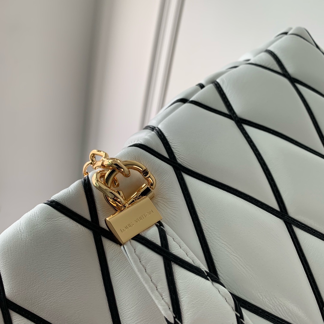 l0*is V*t0n go-14 bag-m23689-31*19.5*11cm