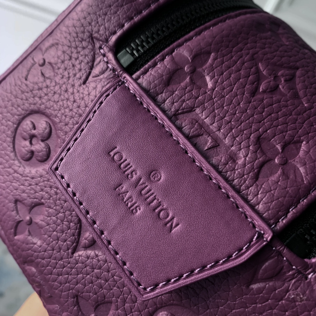 l0*is V*t0n locker dopp kit pouch -28 x 15 x 16.5cm