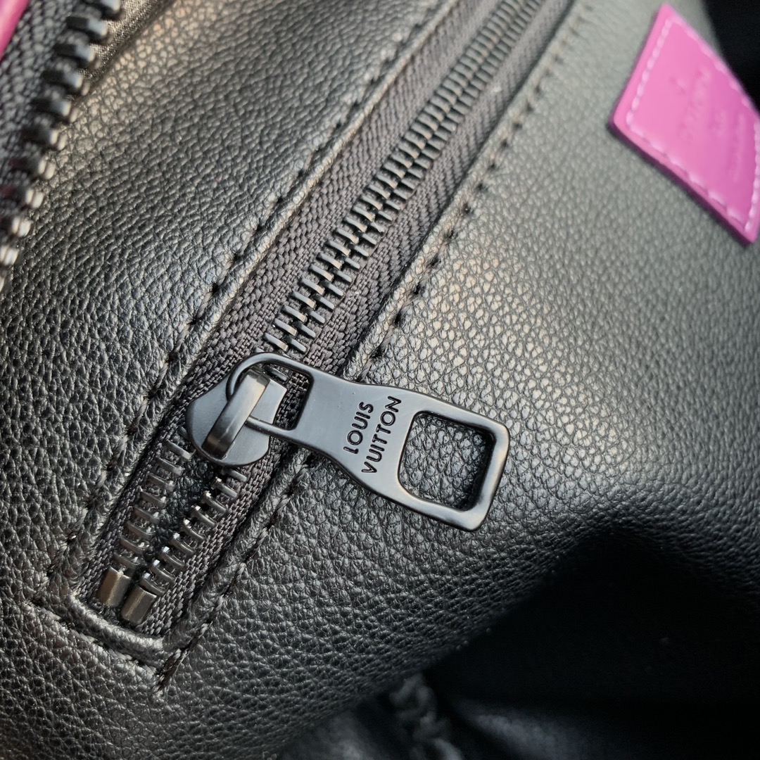 l0*is V*t0n locker dopp kit pouch -28 x 15 x 16.5cm