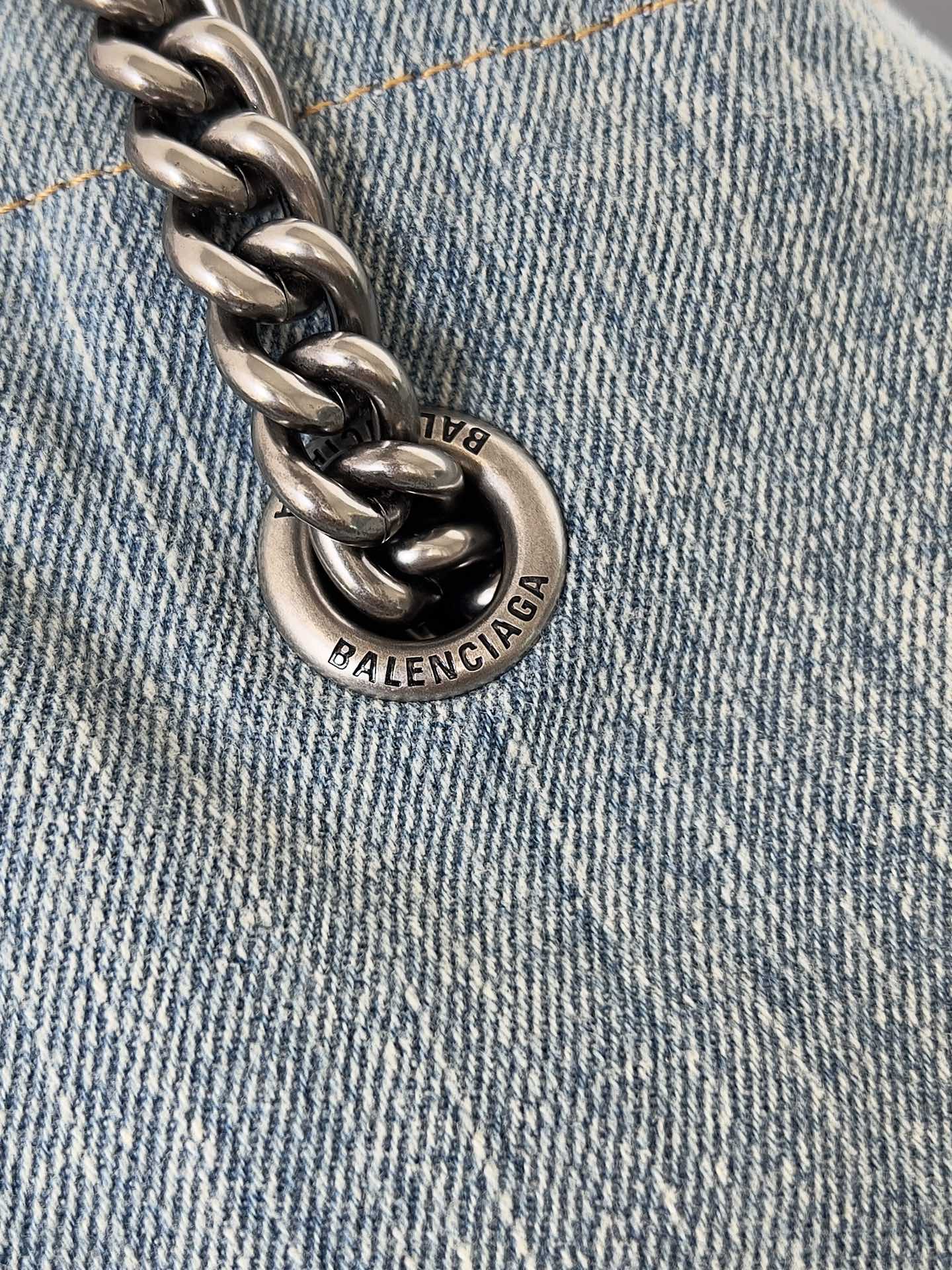 Ba*len*cia*ga crush tote-23.9*25.9*9.9cm