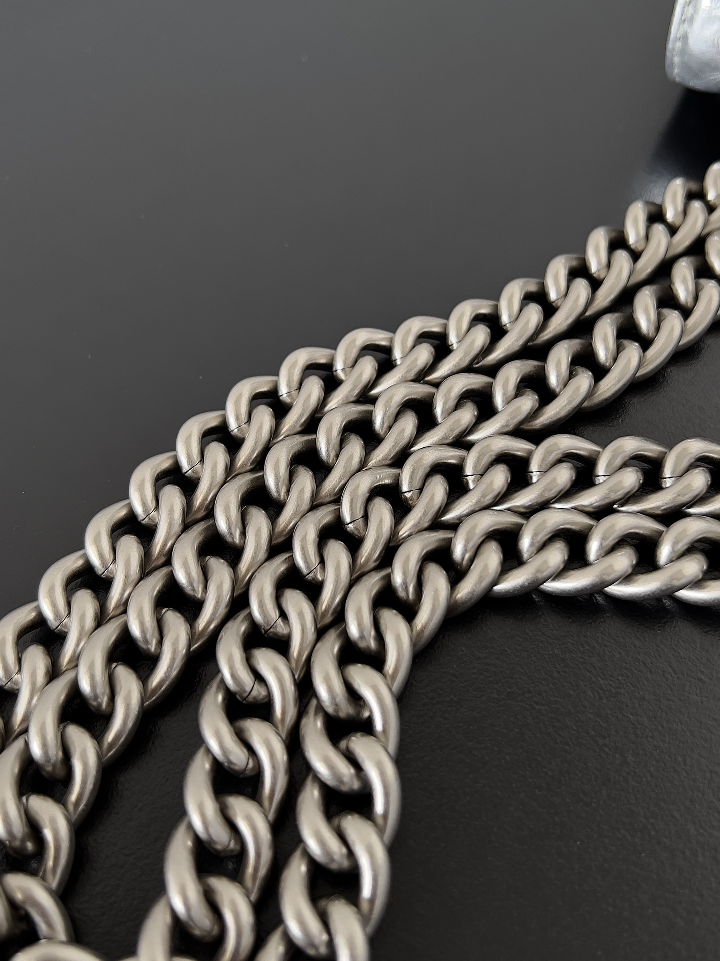 Ba*len*cia*ga crush chain bag-32*13*20.5cm