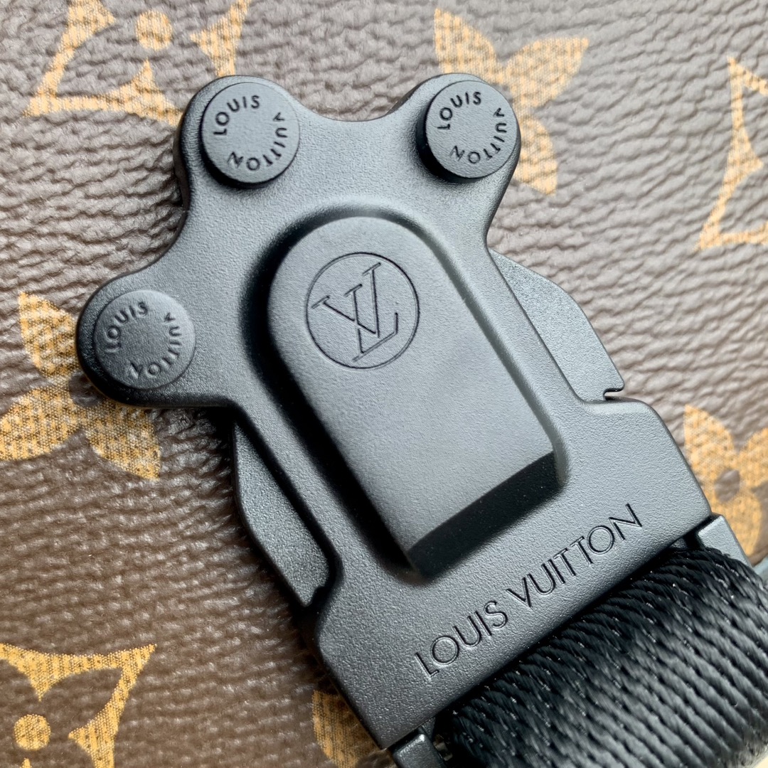 l0*is V*t0n quest messenger bag-m46973-18 x 18 x 10cm