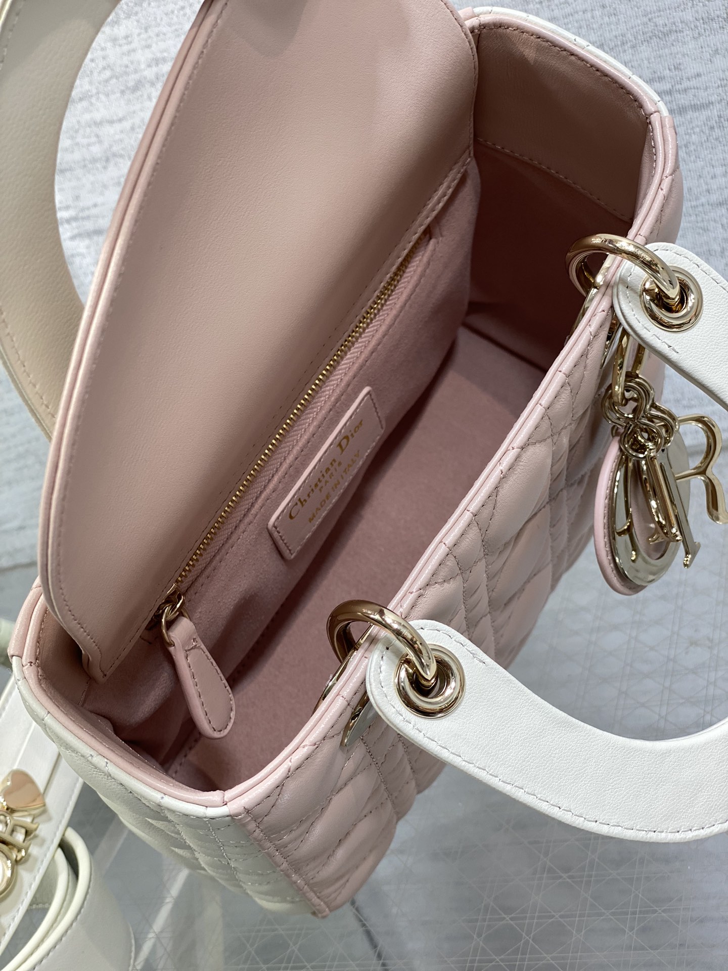 lady D*or bag-gold hardware-20*16.5*8cm