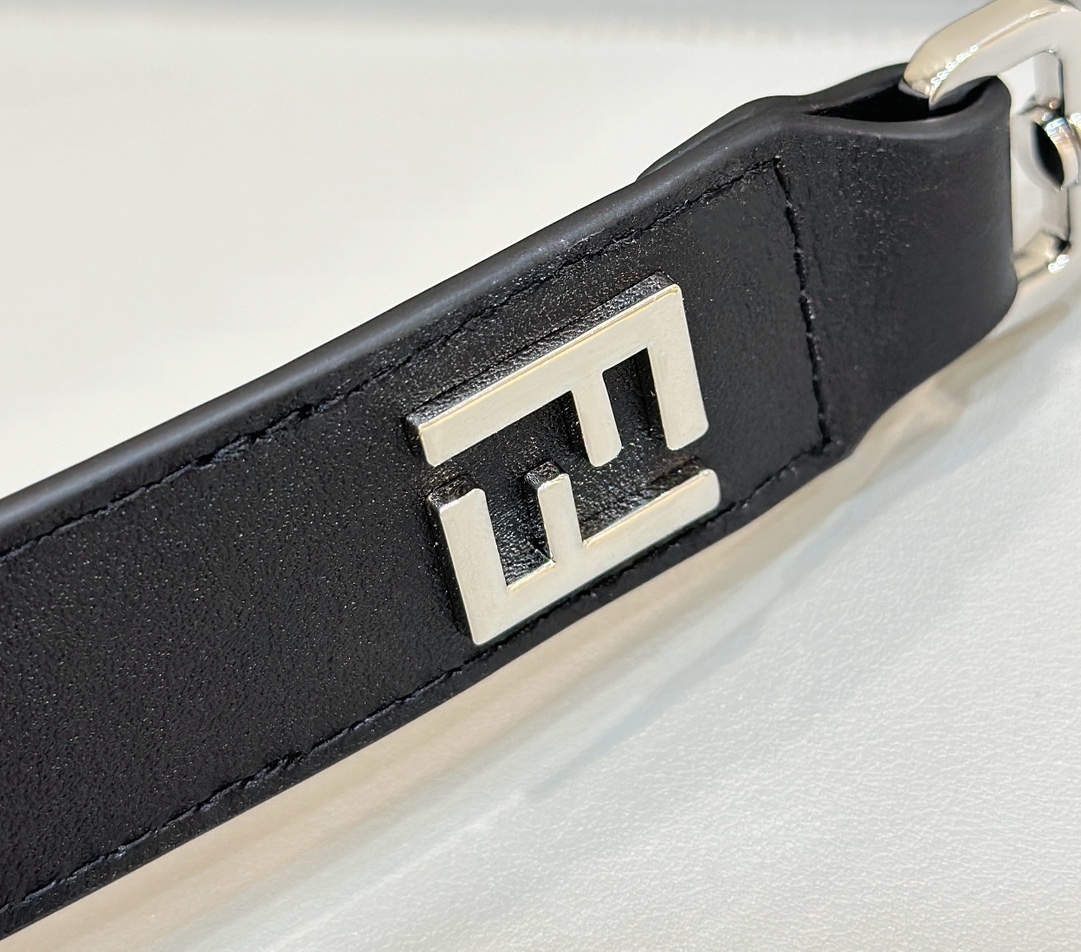 F**di baguette bag-33.5x23cm