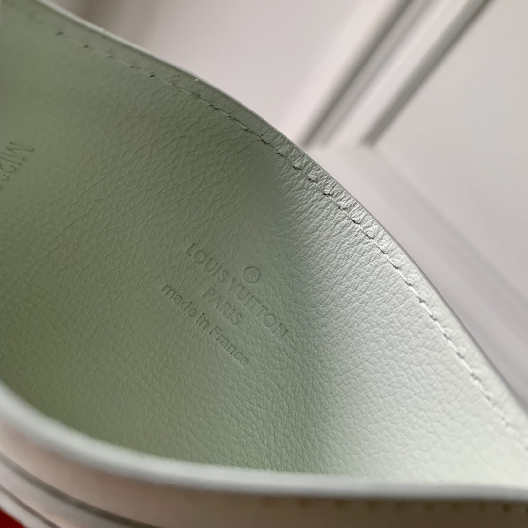 l0*is V*t0n card holder-m83699-11*7*1.5cm