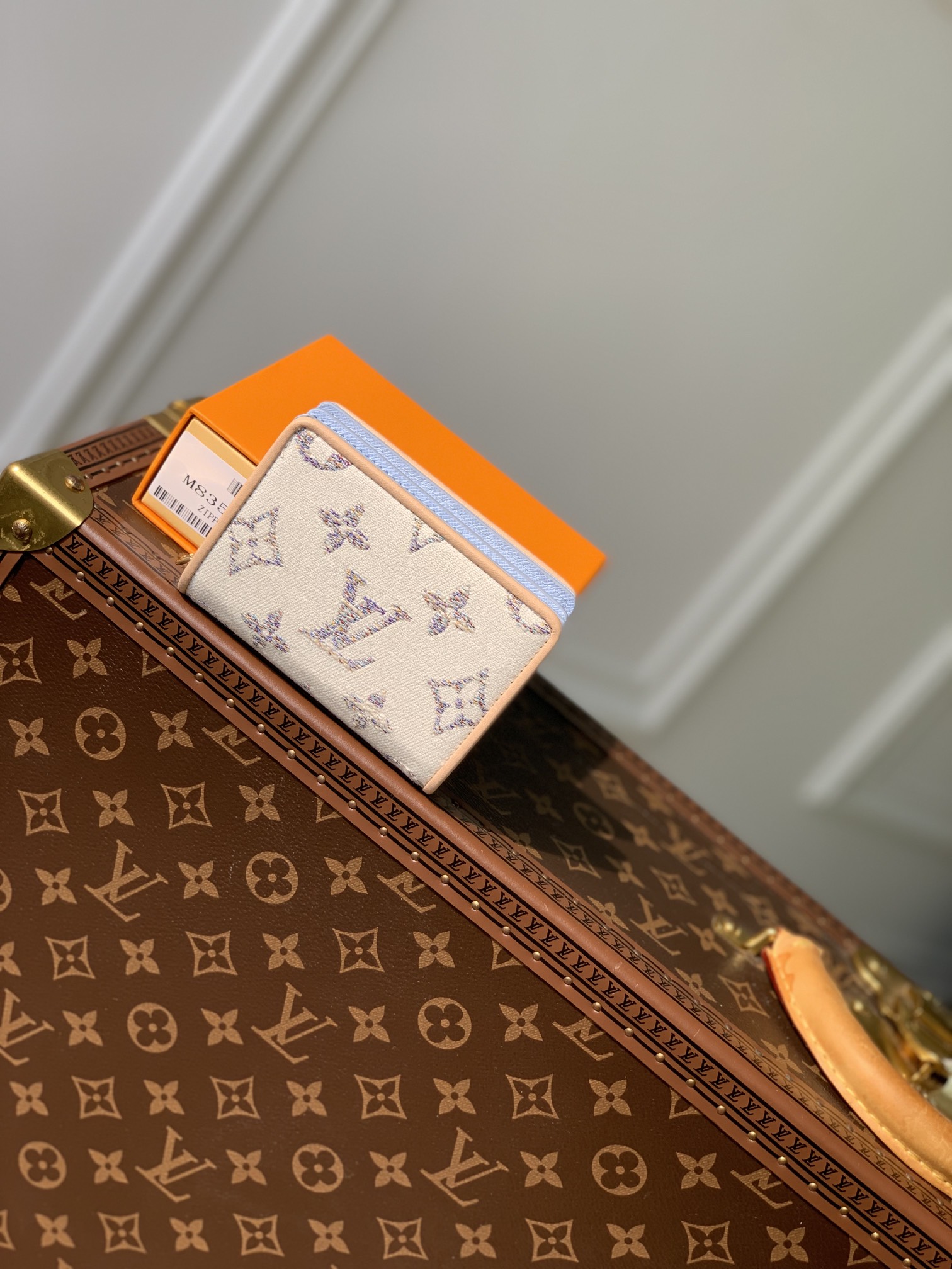 l0*is V*t0n zippy coin perth m83500