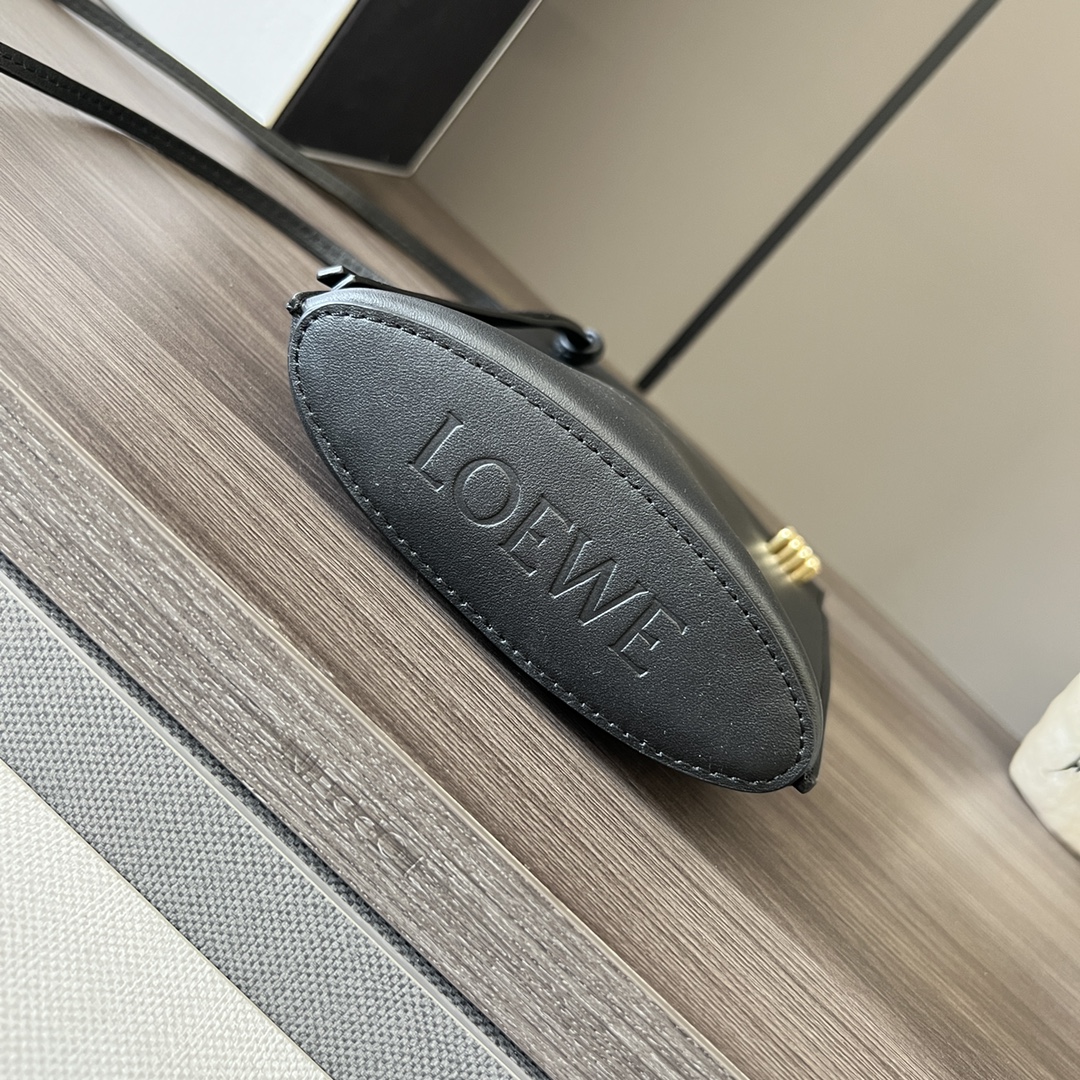 L0ew* dice pocket-21*15*5cm