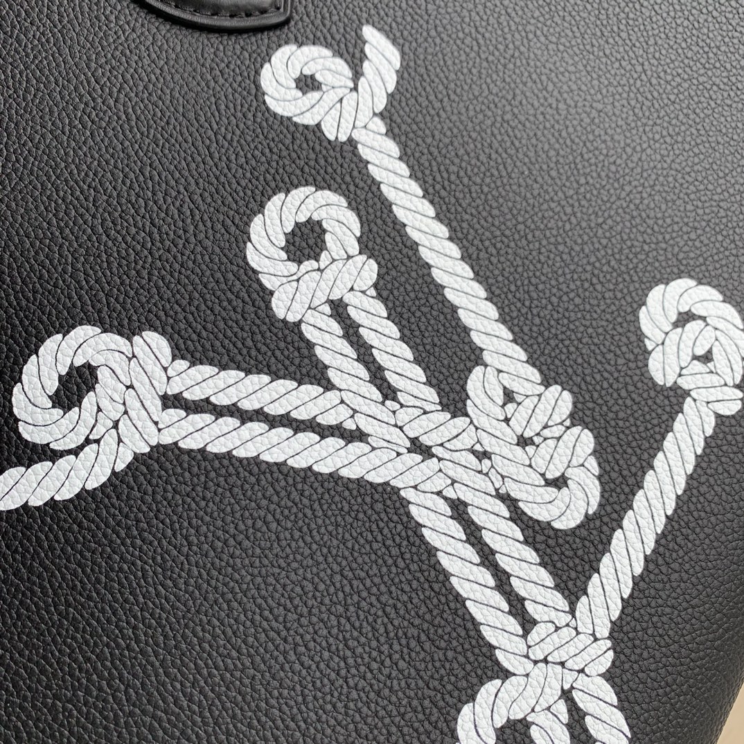 l0*is V*t0n small onthego handbag-35*28*15cm