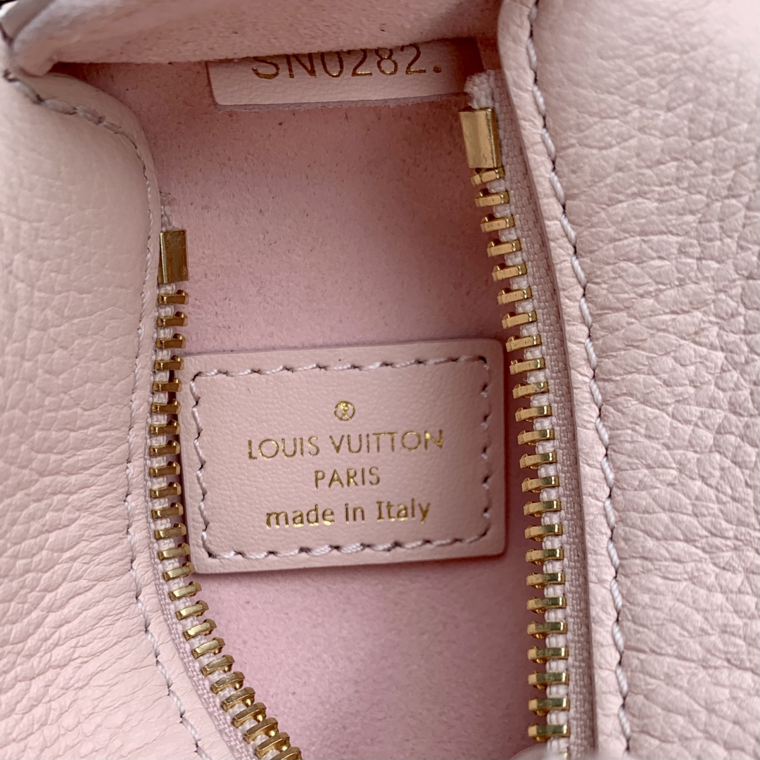 l0*is V*t0n side trunk -m46815-18×12.5×8cm