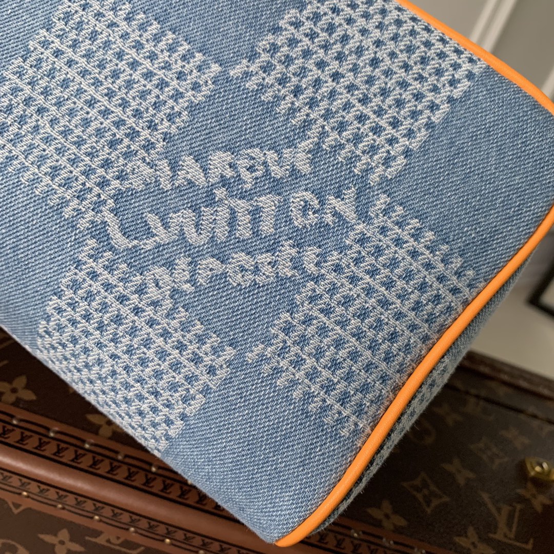 l0*is V*t0n locker dopp kit pouch -23 x 13 x 12cm