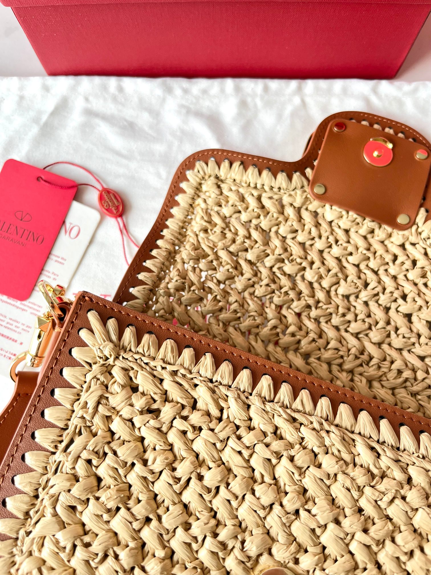 Va1e*ntin0 garavani alltime bags-23.5*18*8cm