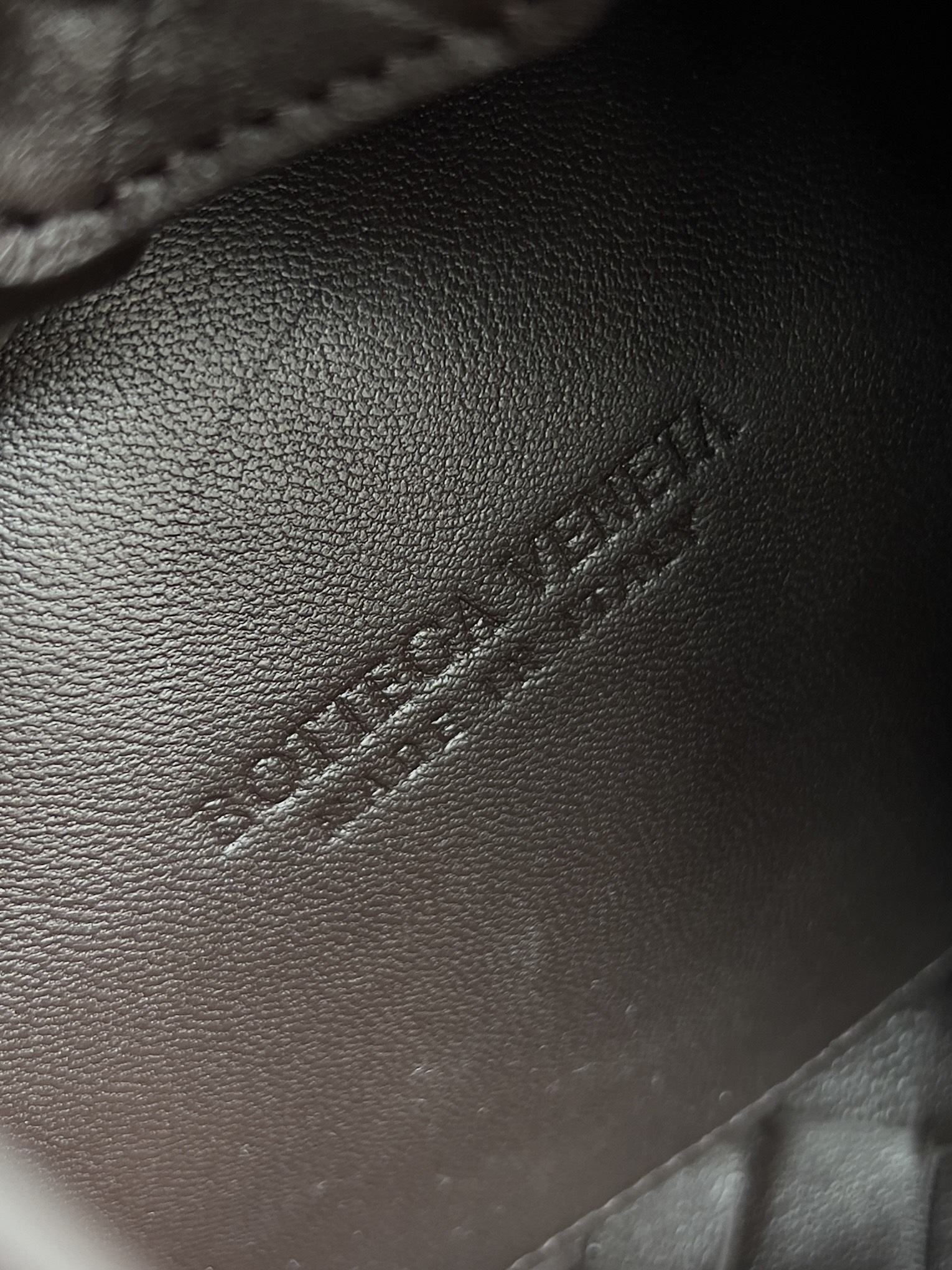 bo*te*ga Ve*ne*ta andiamo parachute tote-21*17*16.5cm