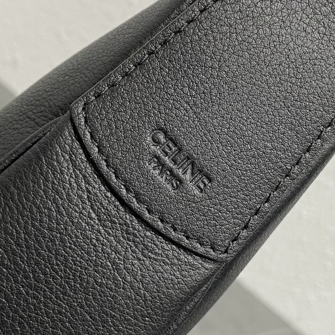 Ce**e heloise hobo tote-23x17x21cm