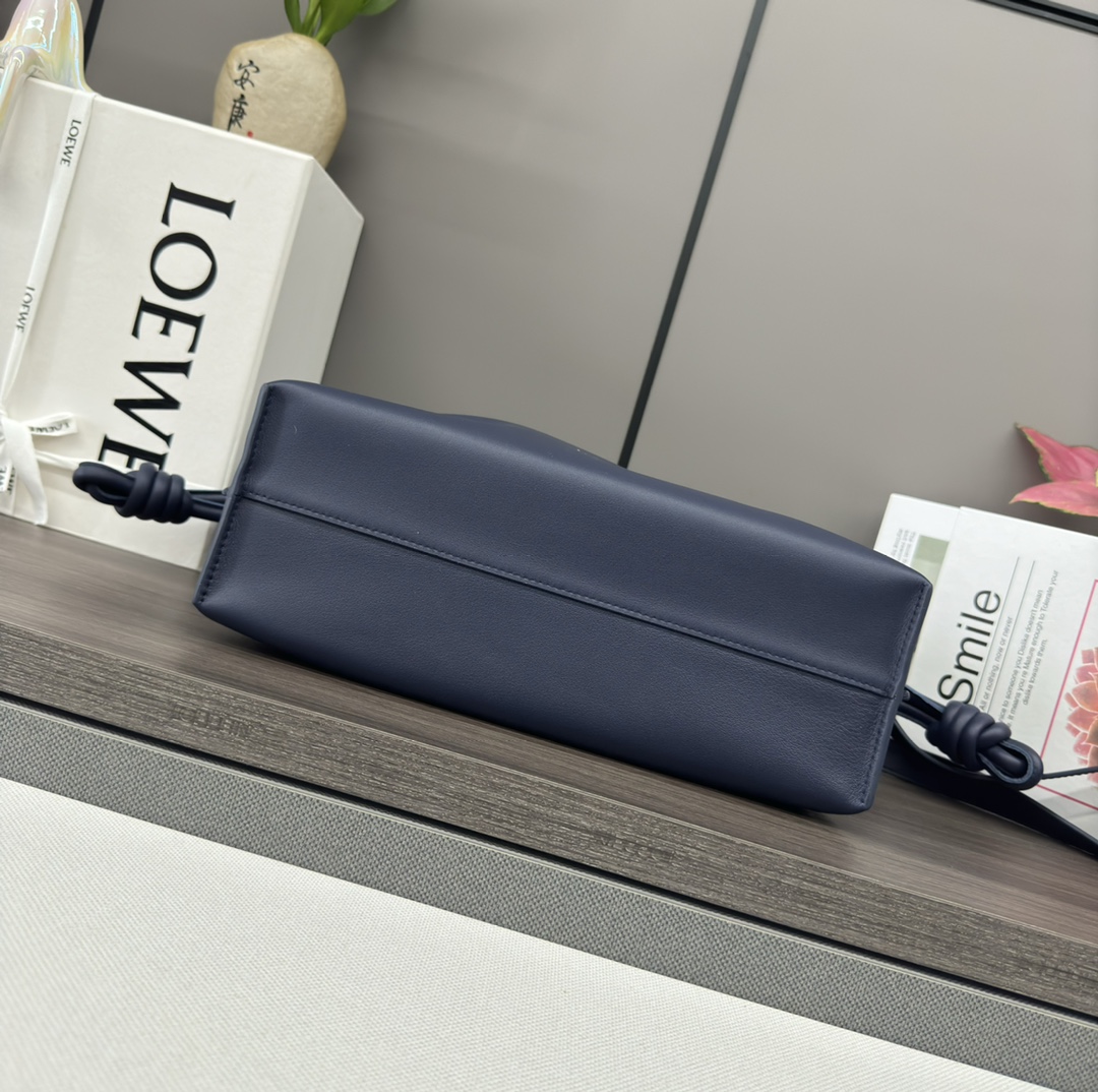 L0ew* flamenco-30*24.5*10.5cm