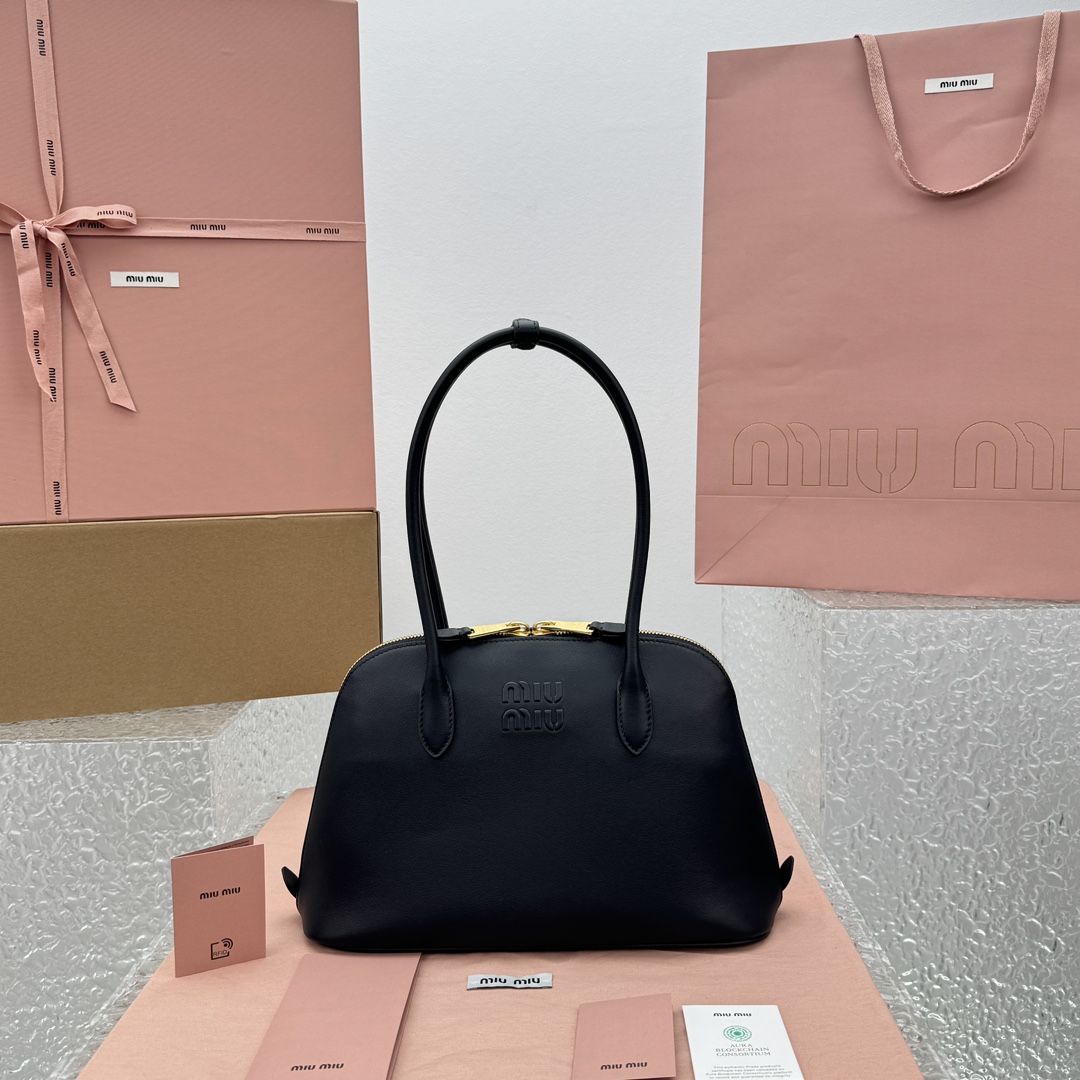 M*um*u casual style plain leather elegant style bridal logo-33*13*21cm