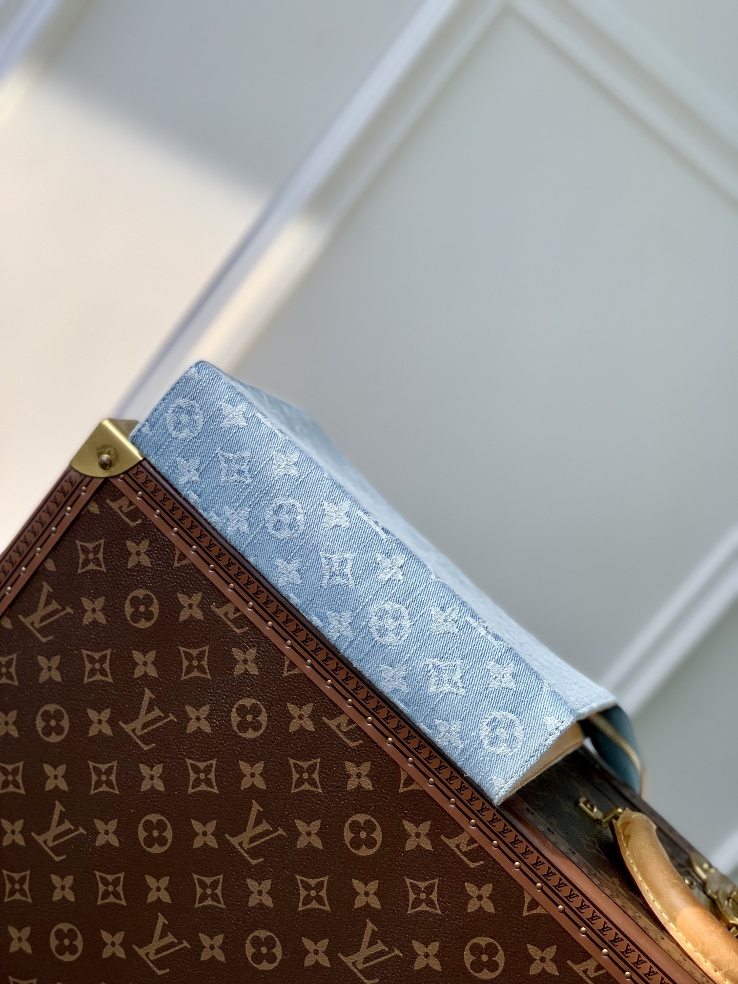 l0*is V*t0n pochette accessoires-26x20cm