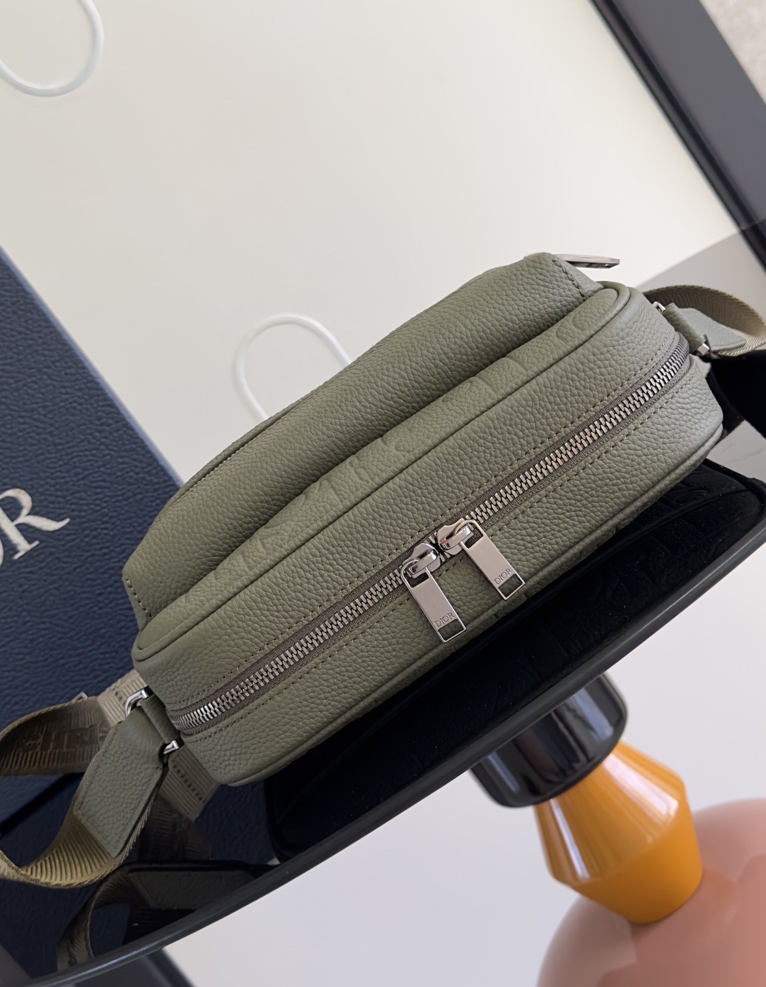 D*or rider 2.0 bag-23 x 17 x 7.5cm