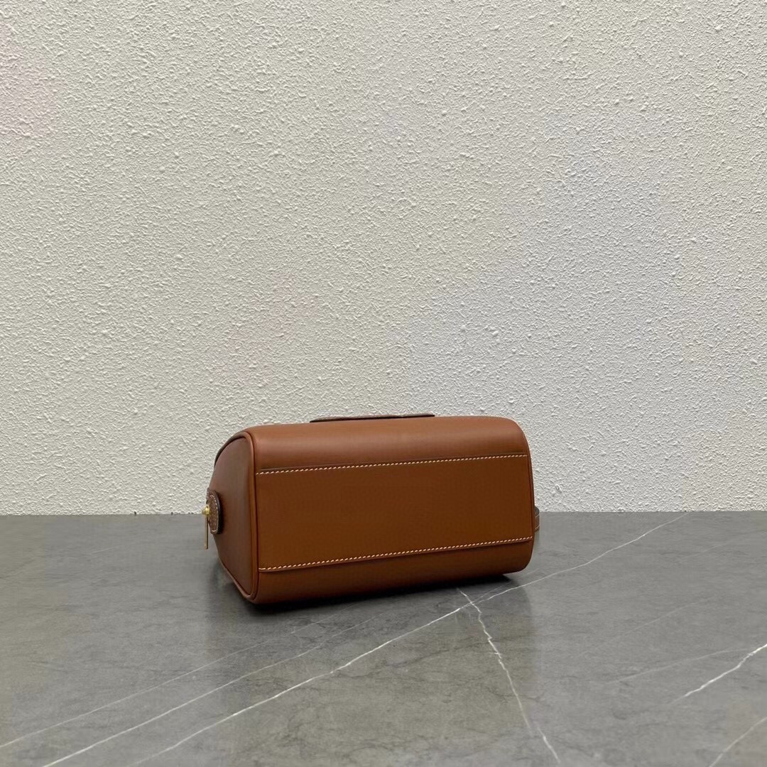 Ce**e boston pillow bag-19.5×14×7.5cm