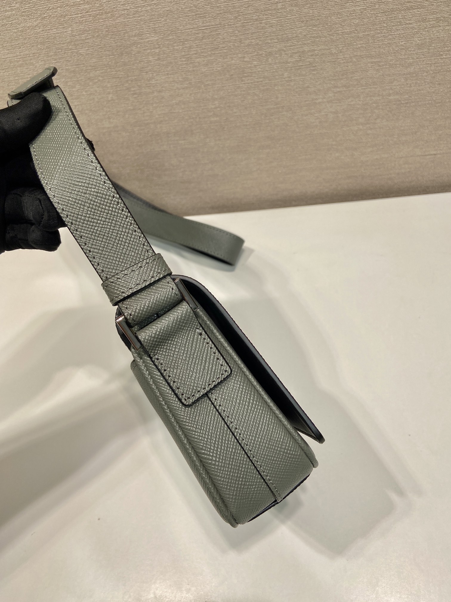 Pra*a shoulder 2vd061 bag-18*12.5*2.5cm