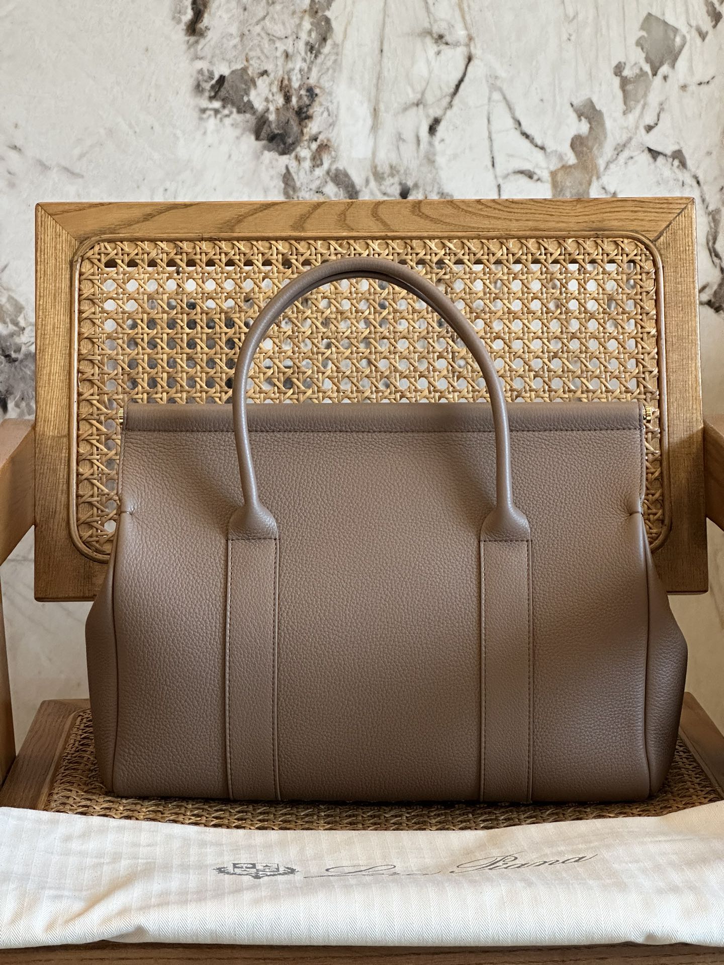 L**o p*ana loom bag l32-33 x 23 x 18cm