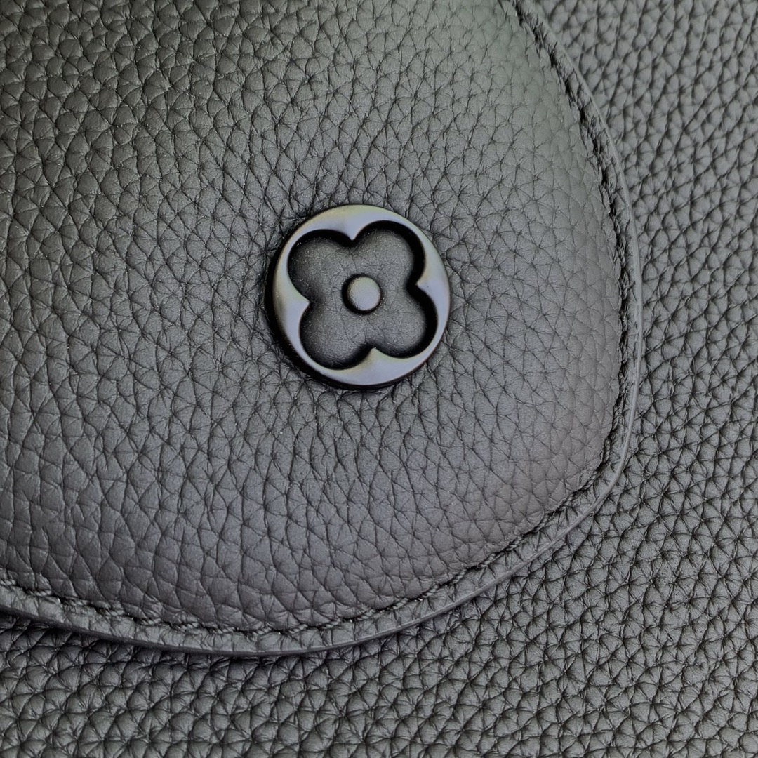 l0*is V*t0n capucines souple handlebag-38 x 23 x 16cm