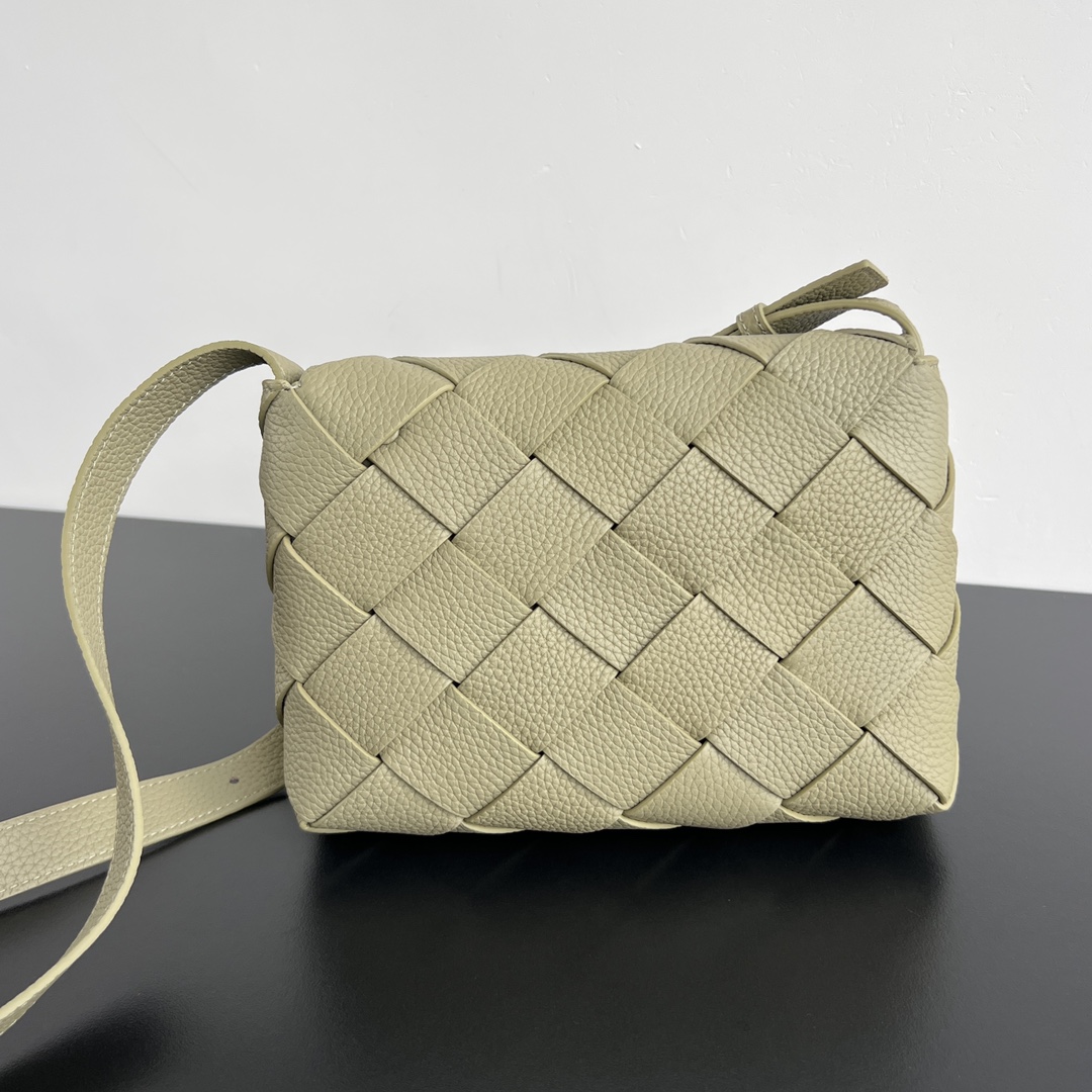 bo*te*ga Ve*ne*ta diago crossbody bag-22.5x16.5x5.5cm