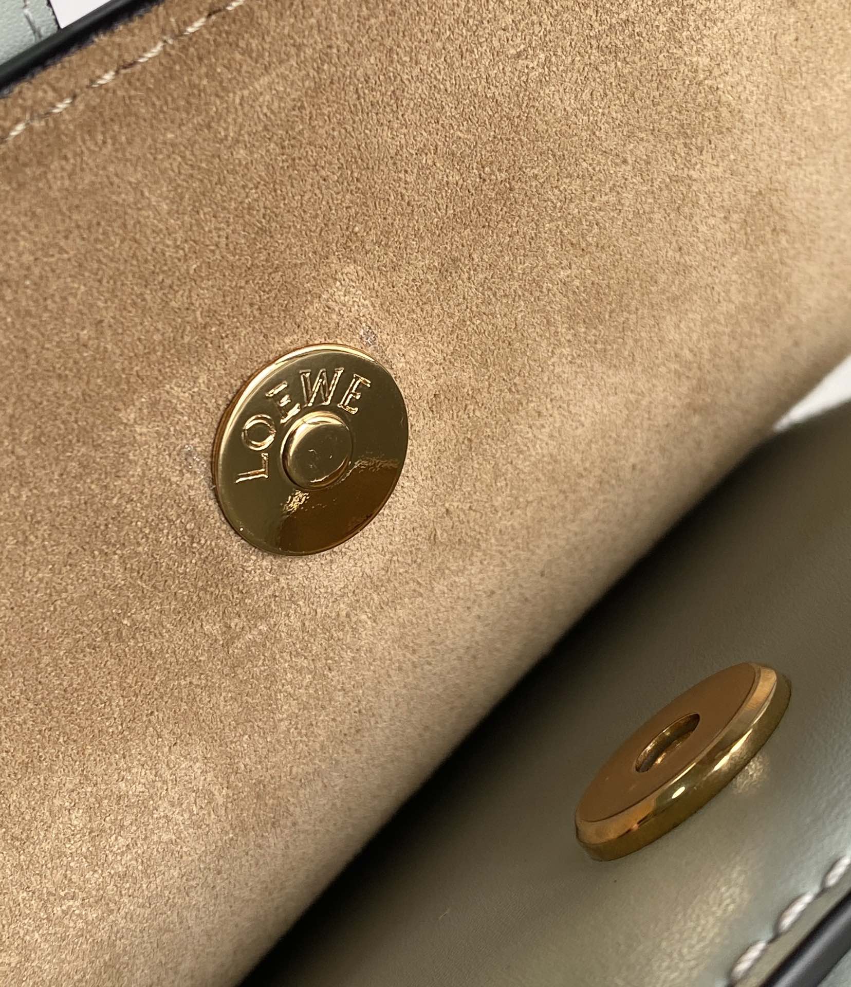 L0ew* mini puzzle gatedual bag-21*12.5*9cm