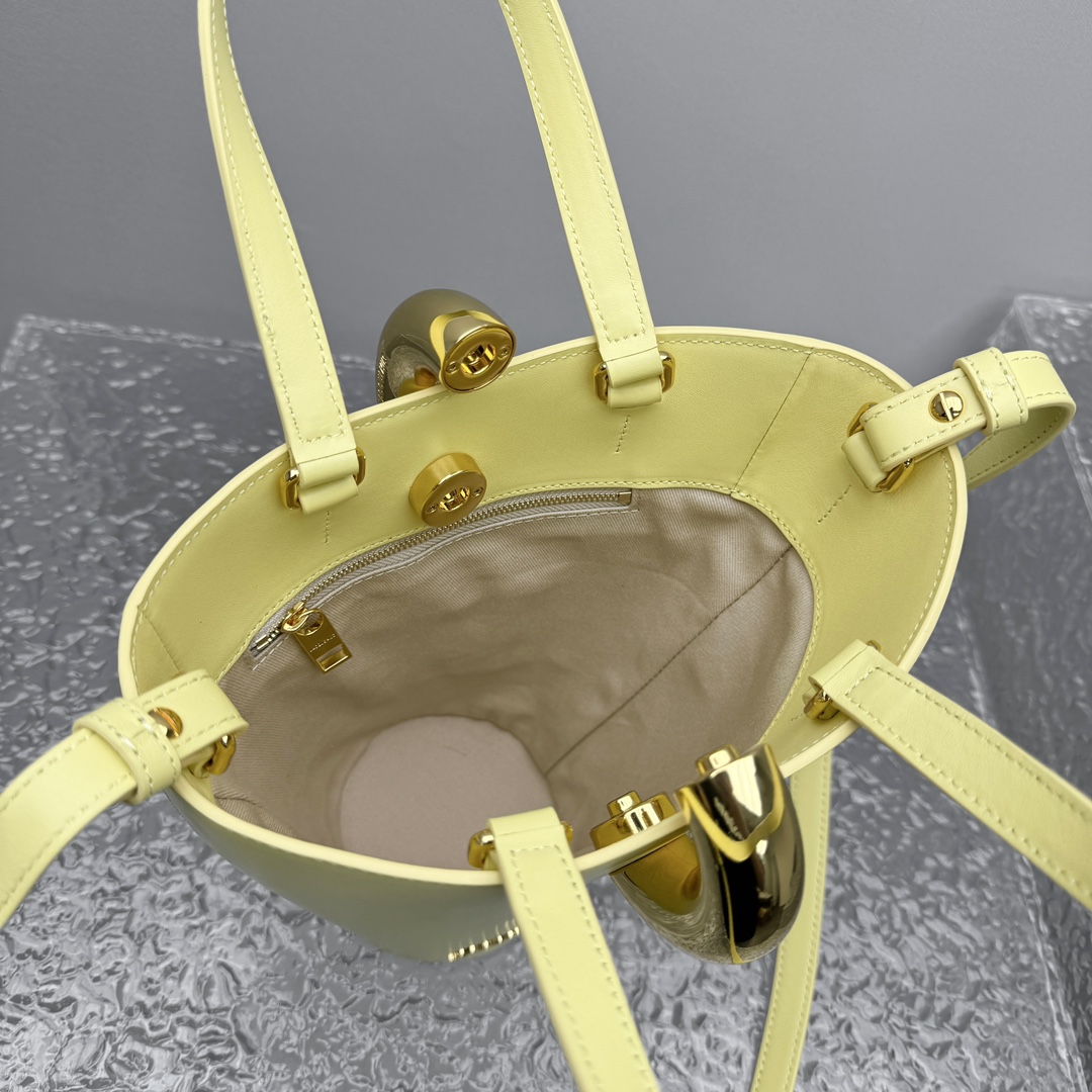 Ja*qvemvs le petit bambo bag-10*10*20cm