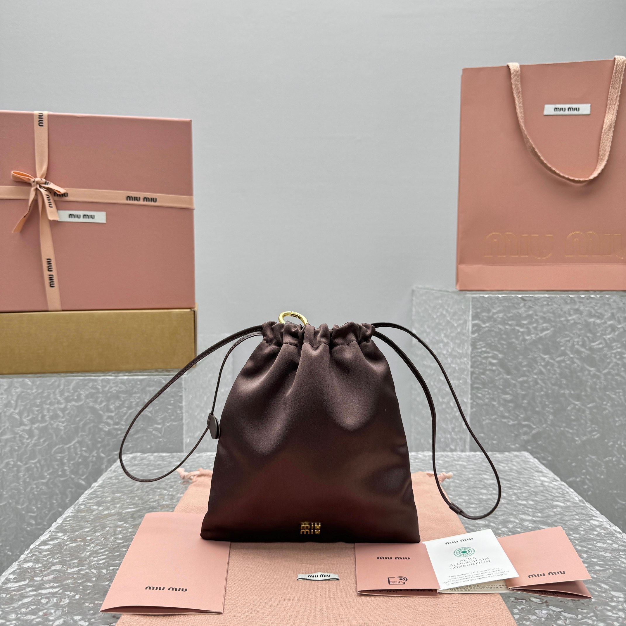 M*um*u joie pouch-18*20cm