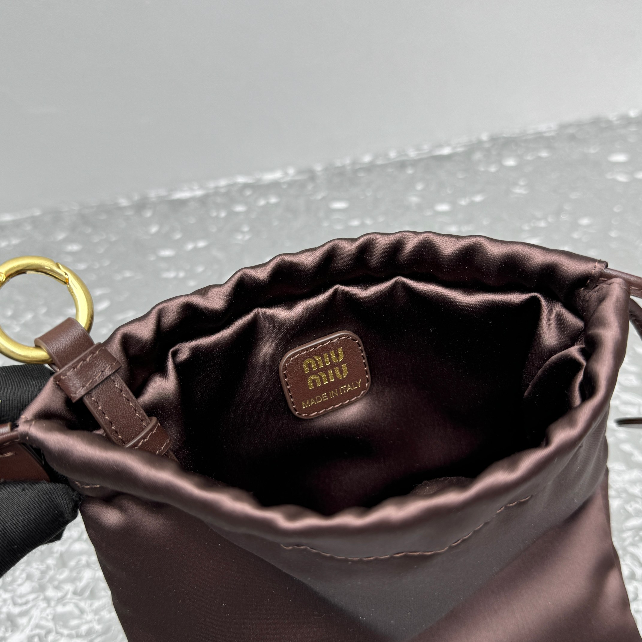 M*um*u joie pouch-18*20cm