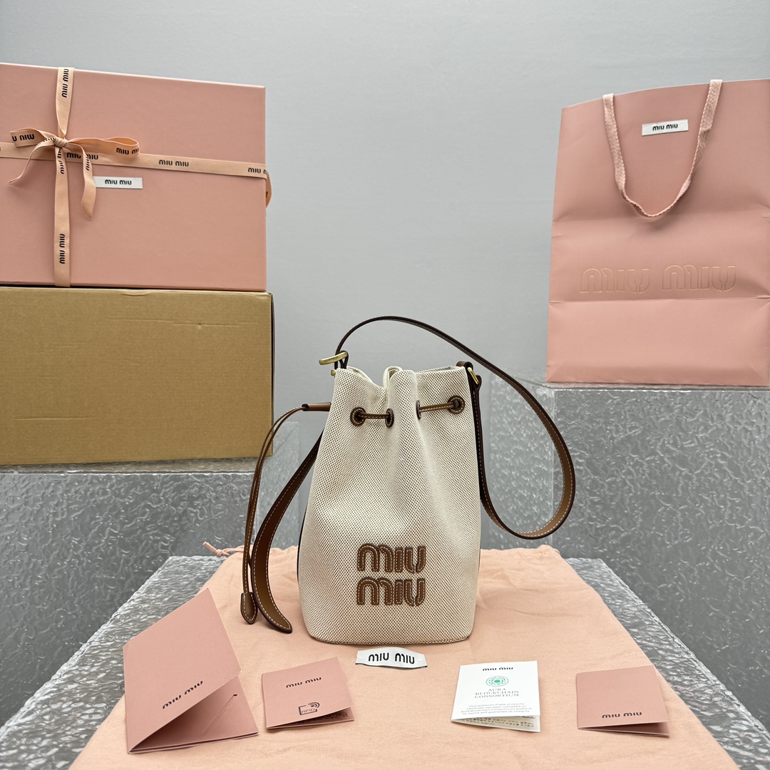 M*um*u bucket-16*14*23cm