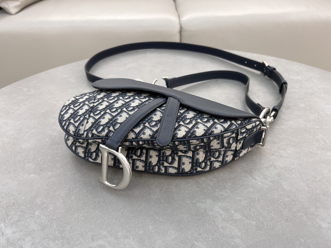 D*or saddle bag-25.5×6.5×20cm