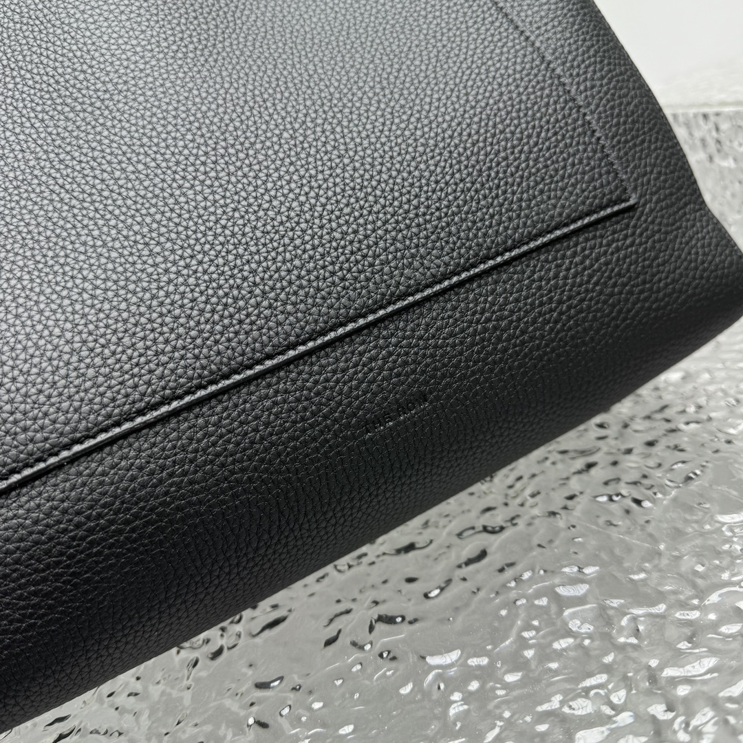 The R0w blake hobo bag-31*34*10cm