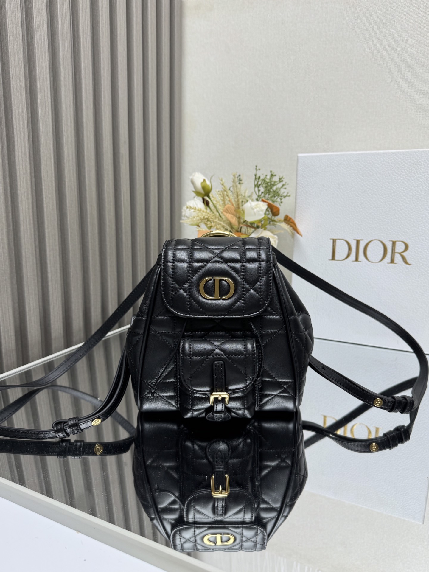 D*or caro backpack-19.5×18.5×8.5cm