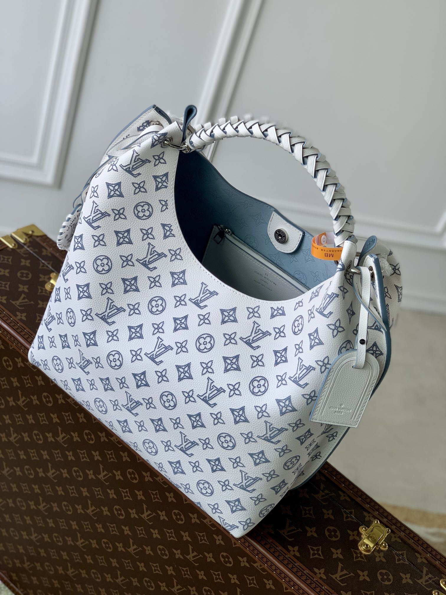 l0*is V*t0n auratote bag-35 x 40 x 17cm