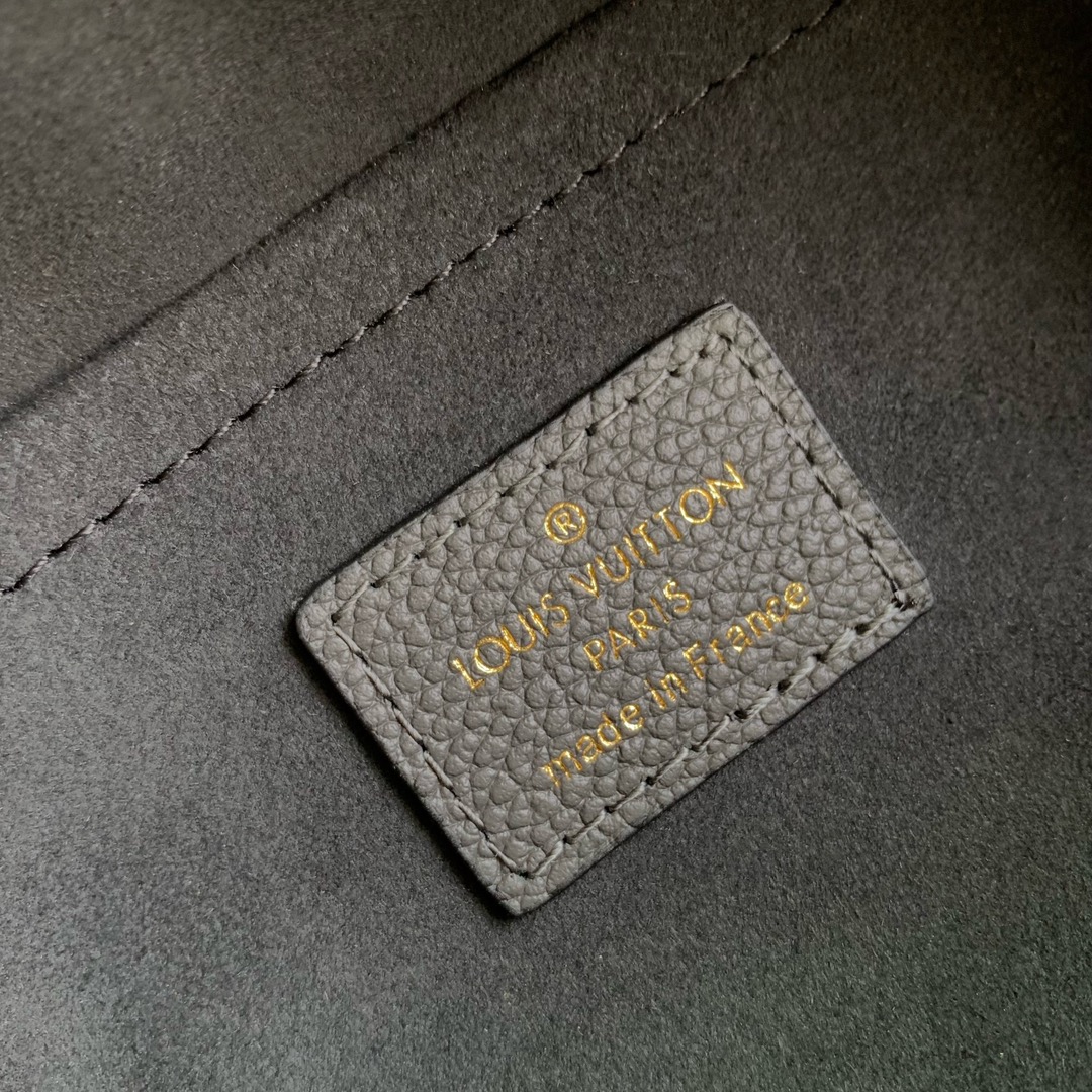 l0vis Vvtt0n pochette métis east west bag- m46595-13.5 x 6 x 21.5cm